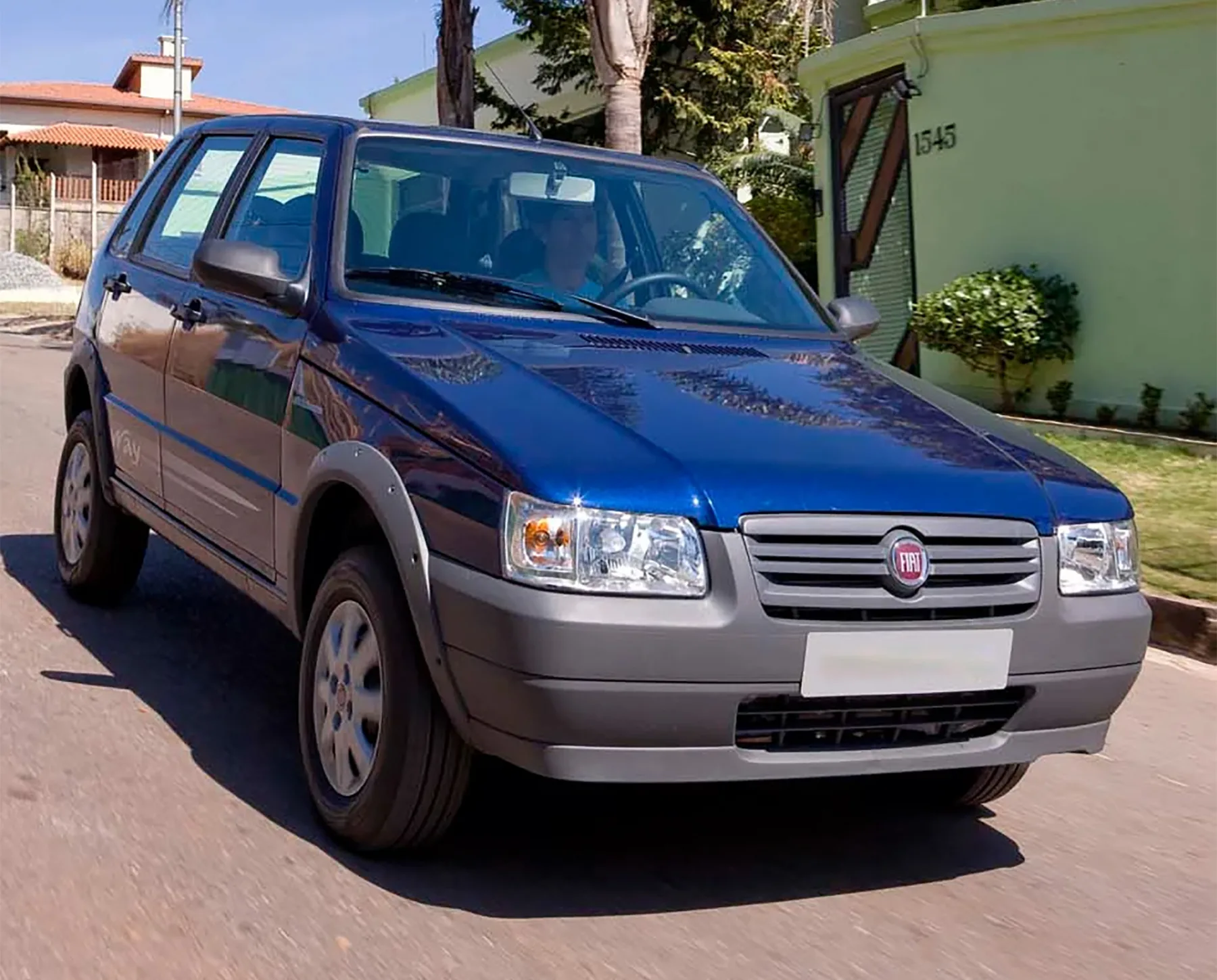 O Fiat Uno Mille Economy Way 2011 nasceu para quem queria gastar pouco, enfrentar cidade ruim e ter um carro simples de manter, qualidades que ainda pesam no mercado de usados.