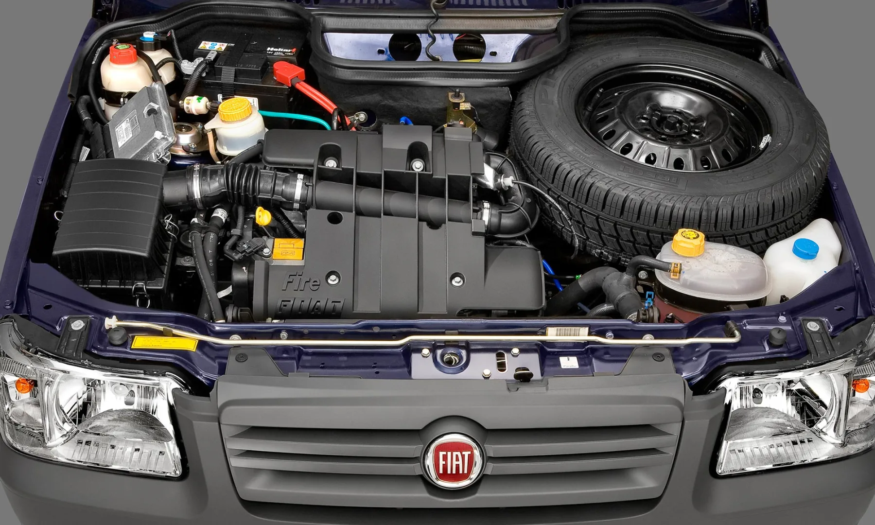 Com motor Fire 1.0 flex de até 66 cv e câmbio manual de cinco marchas, o Uno é leve e esperto no trânsito, mas perde fôlego em subidas, carga e ultrapassagens mais longas.