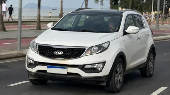 4 carros da Kia usados que entregam mais que muito zero km por menos de R$ 100 mil