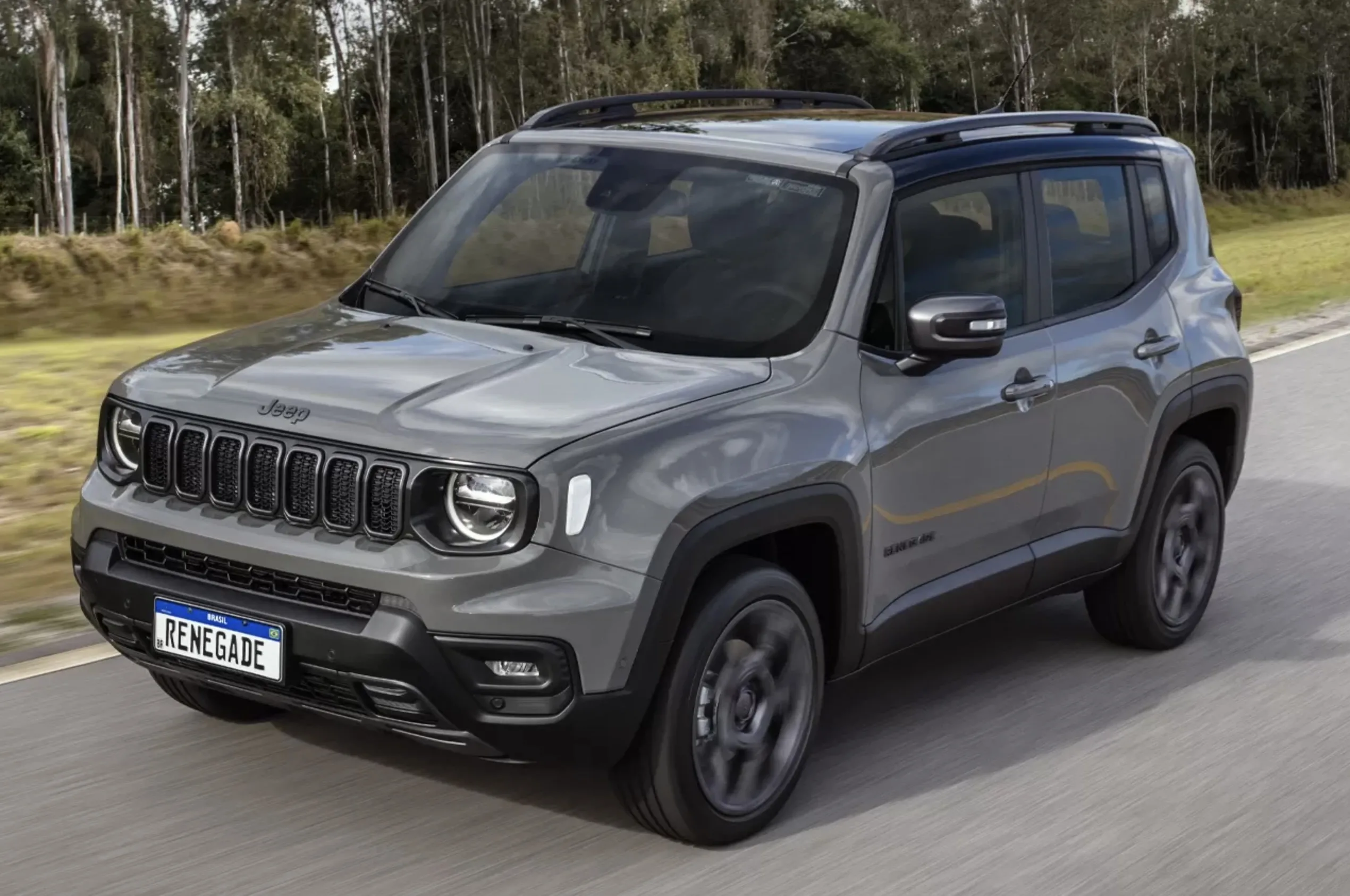 Jeep Renegade T270 2024 caiu de R$ 120.353 para R$ 102.686 em dois anos, desvalorização de 14,7%, e aparece anunciado por R$ 98.092, abaixo da Fipe.