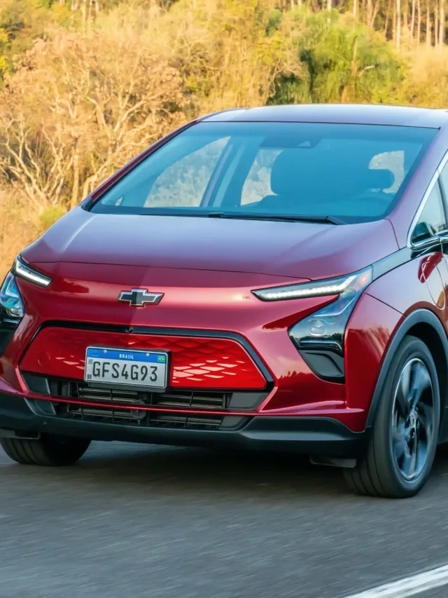Depois de perder R$ 190 mil em preço, carro elétrico da Chevrolet fica mais barato que BYD Dolphin