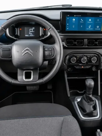 Por menos de R$ 68 mil na Fipe, com motor 1.6, 120 cv, câmbio automático de seis marchas, Android Auto e Apple CarPlay sem fio, Citroën C3 Live Pack 1.6 AT 2024 aparece como alternativa a Fiat Argo, Peugeot 208 e Toyota Yaris entre os automáticos