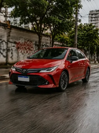 Toyota Corolla: 5 versões usadas que ainda seguram preço e confiança