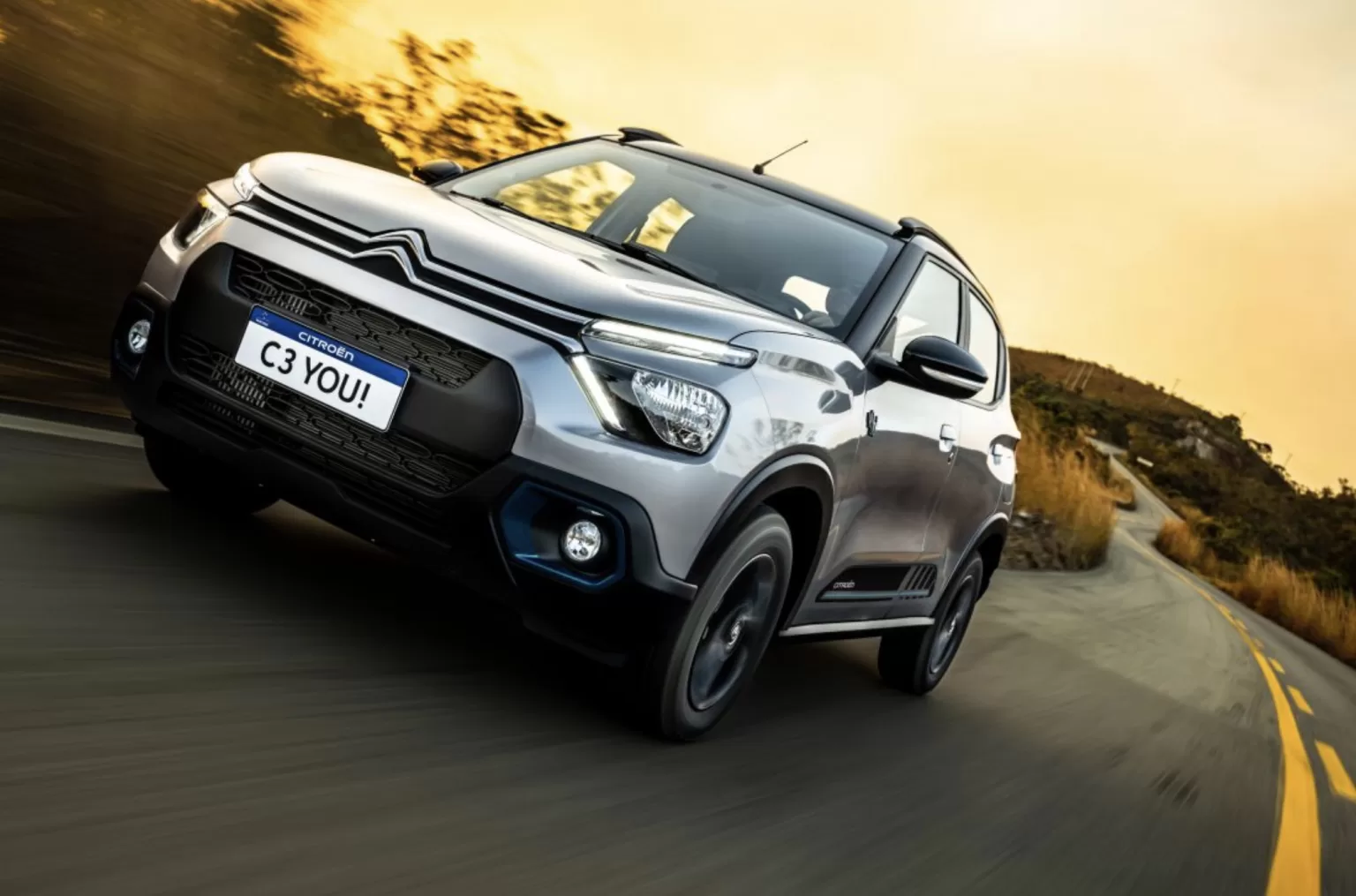 C3 You! 2025: pequeno por fora, bem mais atrevido no acelerador, com 135 cv, CVT e 0 a 100 km/h em 8,4 s, por cerca de R$ 88.900
