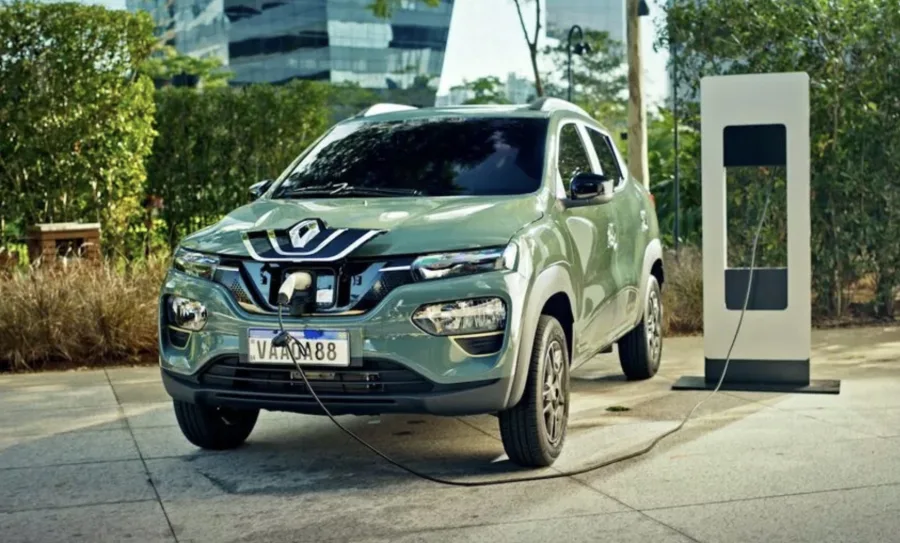 Carros elétricos de R$ 140 mil desvalorizaram e já são vendidos por R$ 64 mil como usados; veja lista e o que olhar antes de comprar