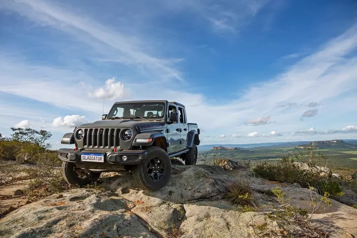 Jeep Gladiator 2023 Rubicon: preço, fotos e ficha técnica