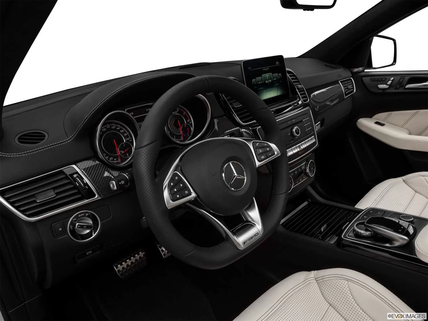 Mercedes-Benz GLE 63 AMG  2019 63 AMG: fotos, preço e ficha técnica