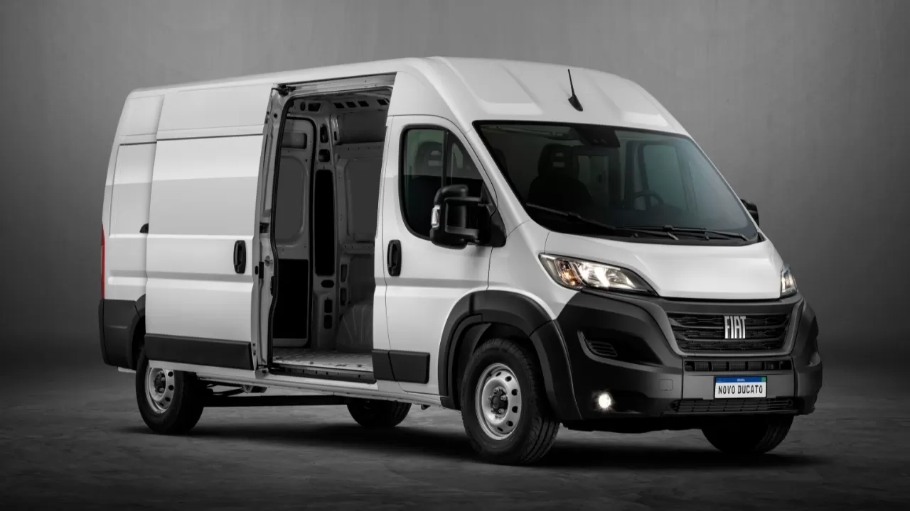 Qual o valor de um Fiat Ducato 2023 2.3 TDI MaxiCargo: fotos, preço e ficha técnica
