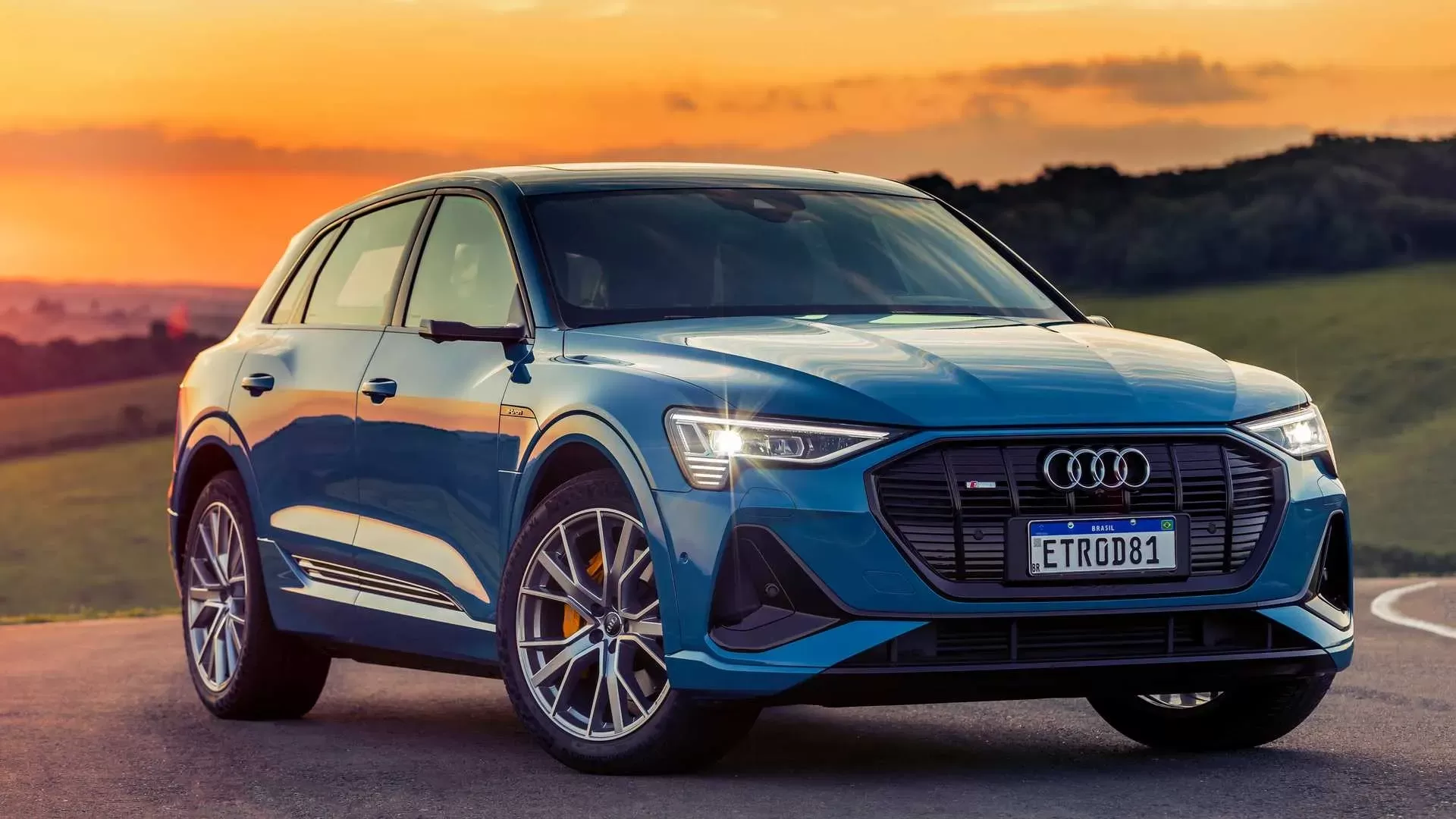 Qual o valor do Audi e-tron 2023 Performance Quattro: ficha técnica, preço e fotos