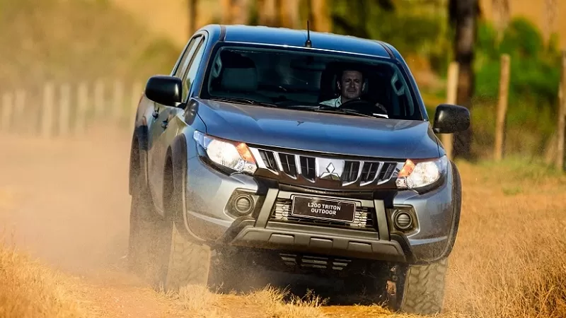 Qual o valor do Mitsubishi L200 Triton Outdoor 2021 GLS 2.4 Turbo AT 4X4: fotos, preço e ficha técnica