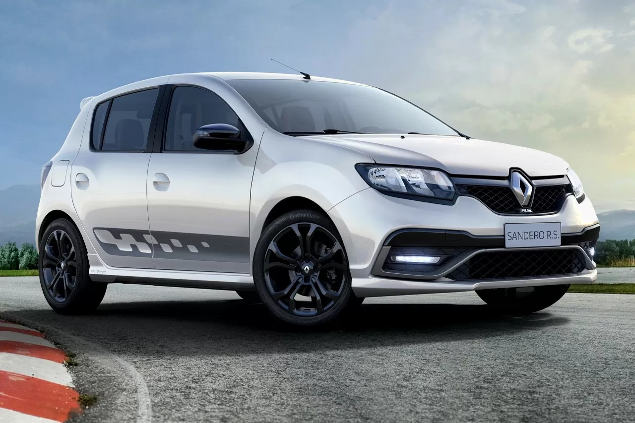 Quanto custa um Renault Sandero 2017 RS 2.0 16V (Flex): ficha técnica, preço e fotos