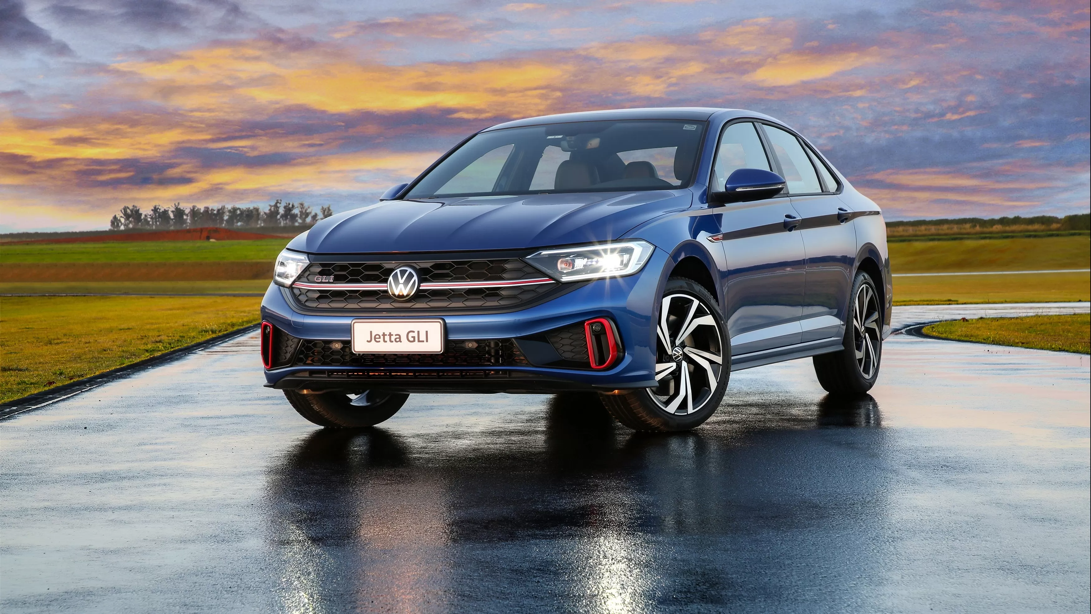 Quanto custa um Volkswagen Jetta 2023 2.0 GLI 350 TSI Automático: preço, fotos e ficha técnica