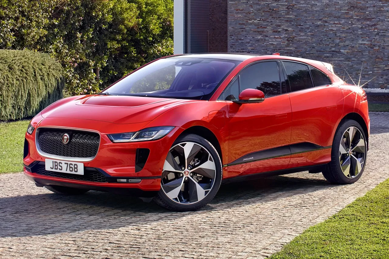 Quantos km por litro faz o Jaguar I-PACE 2022 SE EV400 AWD Aut. (Elétrico): fotos, preço e ficha técnica