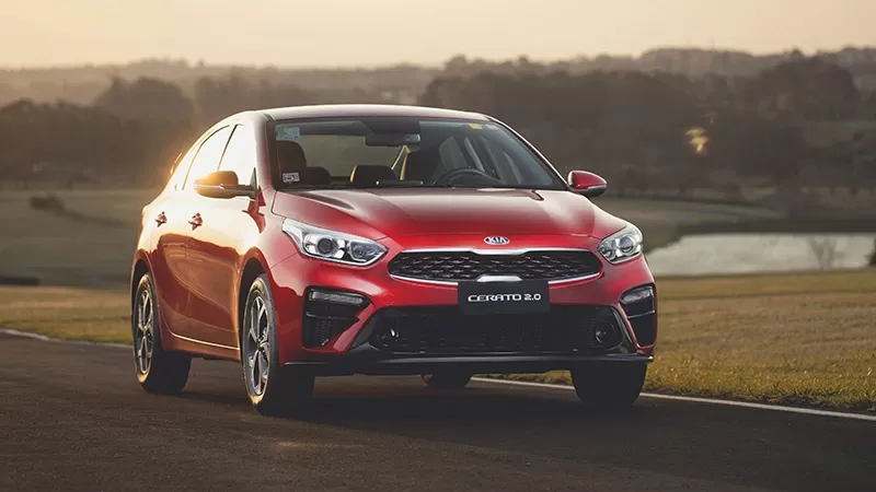 Quantos km por litro faz o Kia Cerato 2022 2.0 16V SX Automático (Flex): preço, fotos e ficha técnica