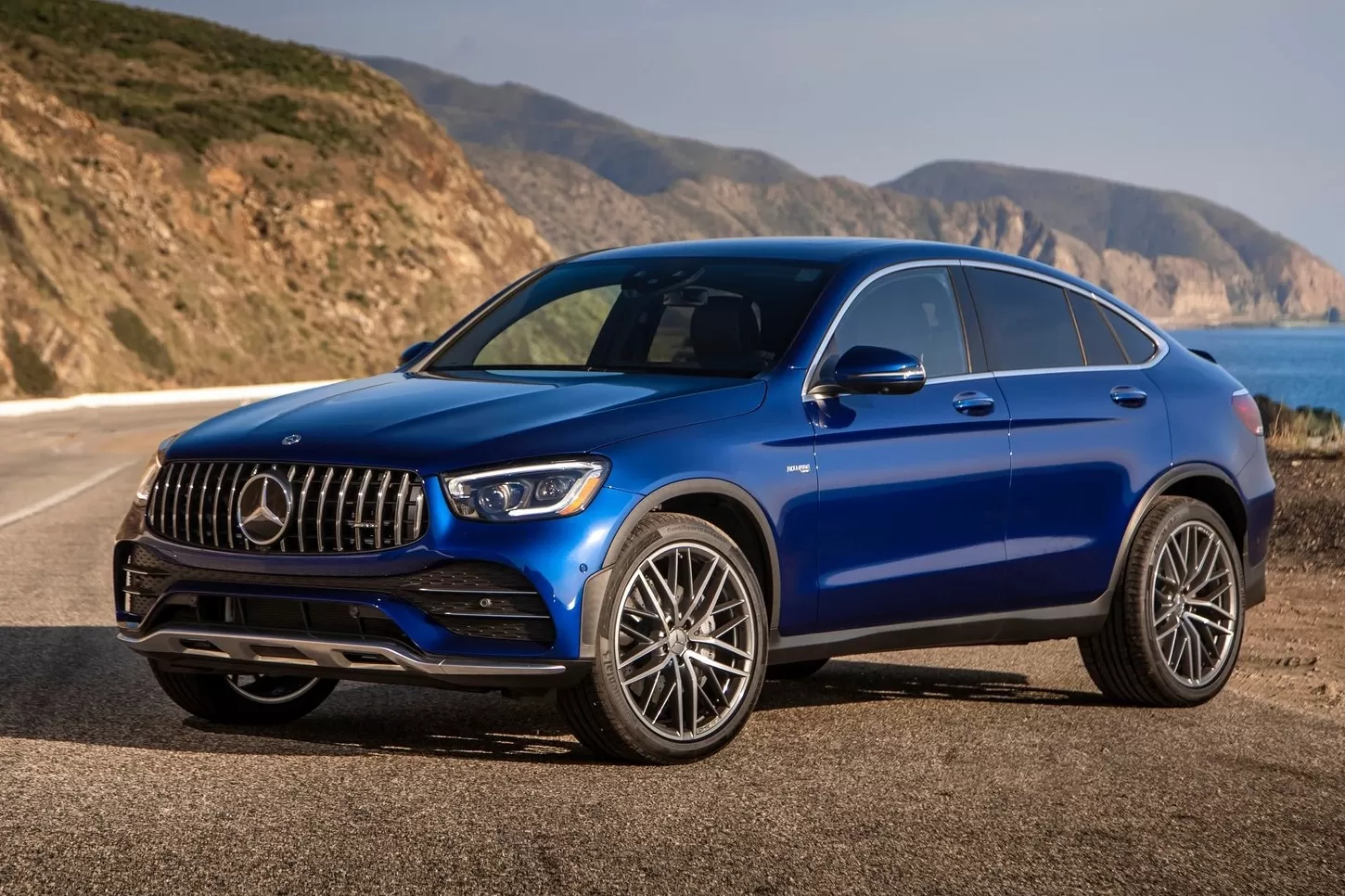 Quantos km por litro faz o Mercedes-Benz GLC 43 AMG 2023 Coupé 3.0 V6 Bi-Turbo 4Matic Automático: ficha técnica, preço e fotos